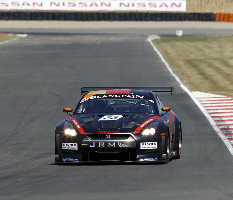 JR Motorsports Nissan GT-R Picture